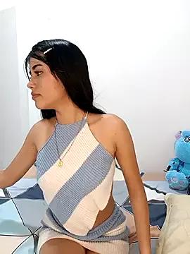 Isa_Dolly webcams show profile image 