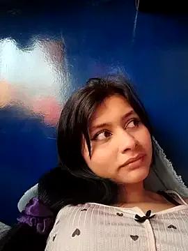 Isaa-bell from StripChat