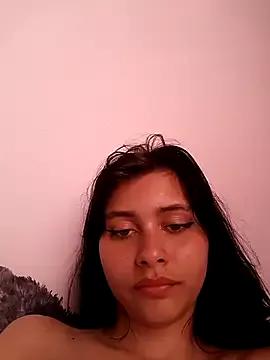 Isaa-bell from StripChat