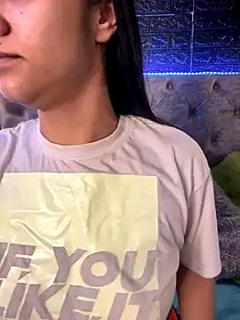 Isaabella_LS from StripChat is Freechat