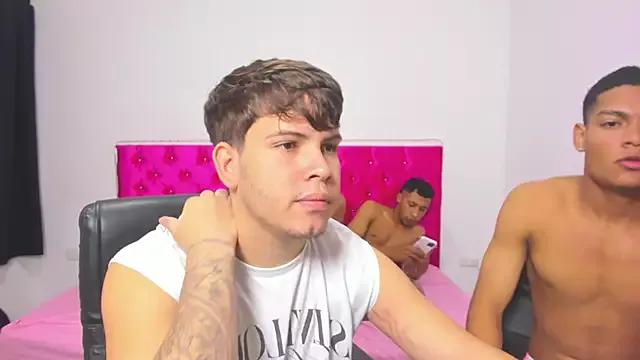 isaac_master77 from StripChat