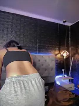 Isabella-Teen webcams show profile image 