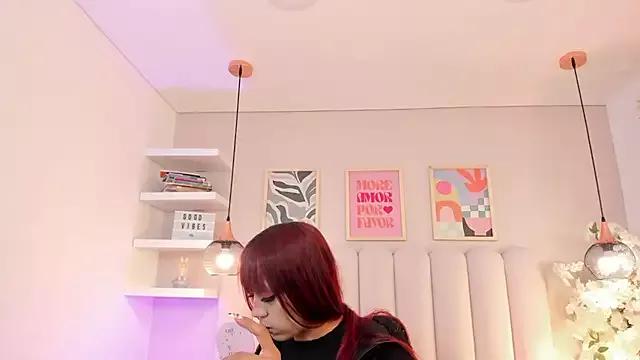 Isabella__gonzalez_ from StripChat is Freechat