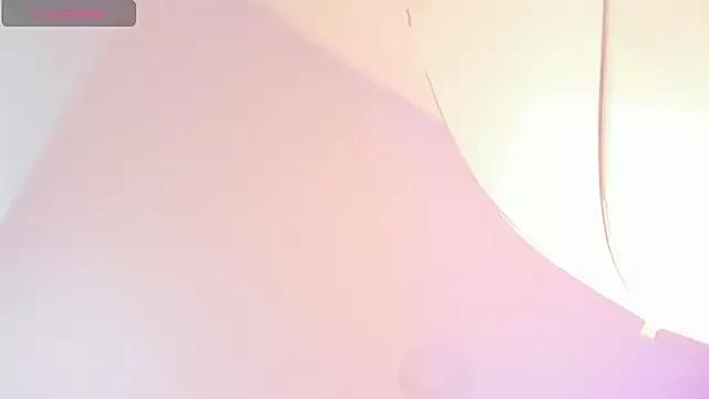 Isabella__gonzalez_ from StripChat is Freechat