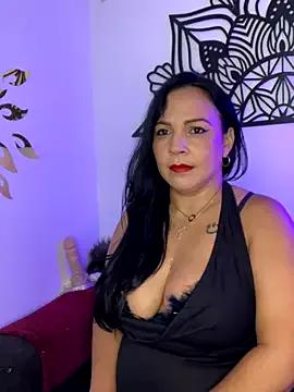 isabella_diprinzio1 from StripChat is Freechat