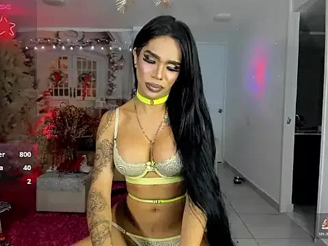 isabella_pearl_ from StripChat is Freechat