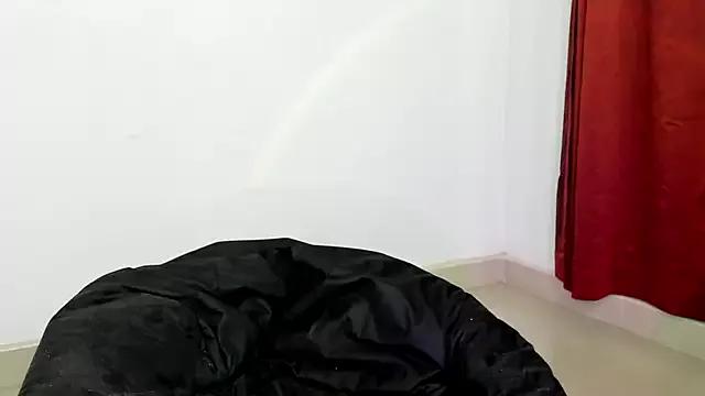 isabellahot_c from StripChat is Freechat