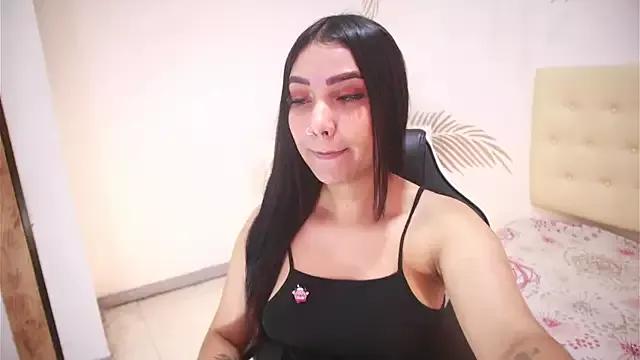 Isabelle_Lane from StripChat is Freechat