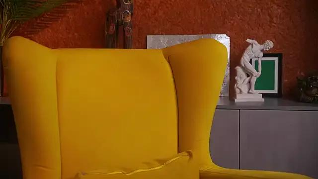 IsauraGarratt from StripChat is Freechat