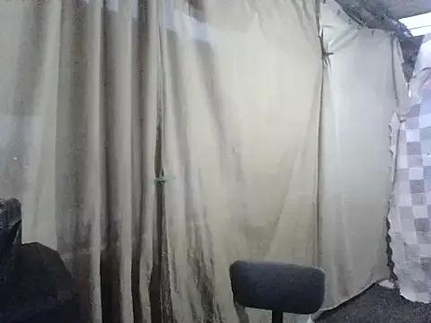 Isisflame from StripChat