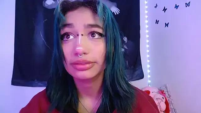 isisjones18 on StripChat