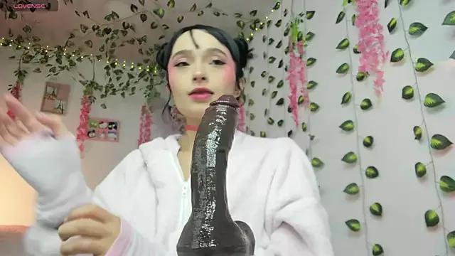 issagarcia from StripChat