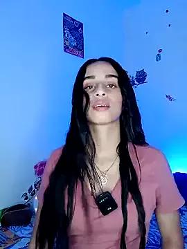 issis22 from StripChat