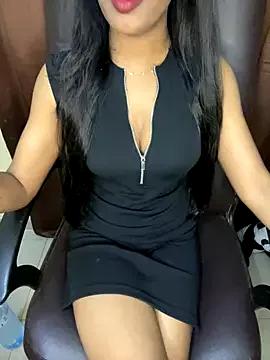 its_ur_flora from StripChat is Freechat