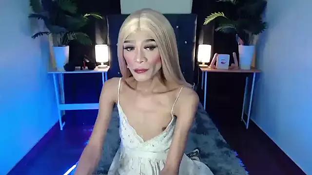 itsmeMonicaloove69 from StripChat is Freechat