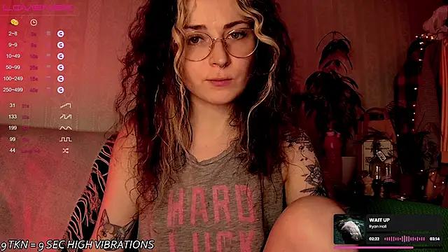 Dirty chat webcam: explore liveshows with versed models, from laying bare to fetishes, in a variety of sexy free adult webcams.