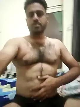 ITZ_GURU on StripChat
