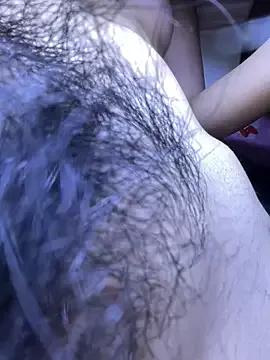 iu_uzZ from StripChat