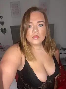 ivy_monroexoxo from StripChat is Freechat