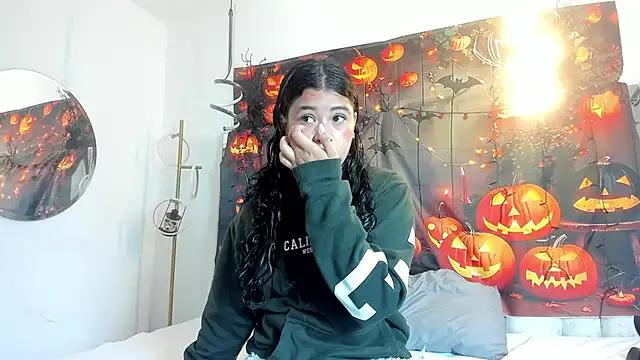 Ivy_nt webcams show profile image 