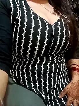 Jaanu_Jaanvi from StripChat