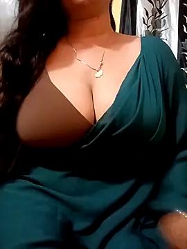Jaanu_Jaanvi from StripChat