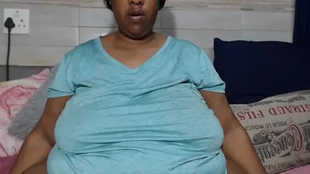 Jabbabuttxxx from StripChat