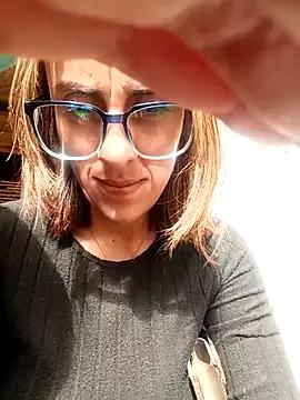 Jade_1-9 from StripChat is Freechat
