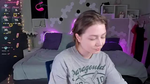 JadeGrande webcams show profile image 