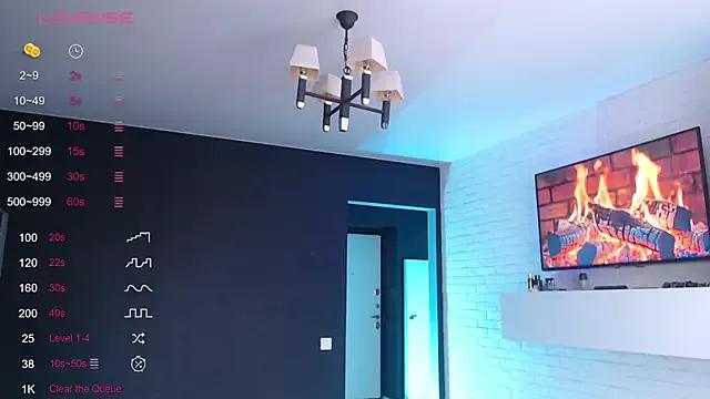 JadeSwift from StripChat is Freechat