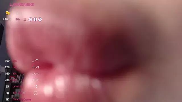 JadeSwift from StripChat is Freechat