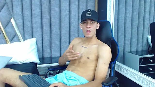 JakeMoxley from StripChat is Freechat