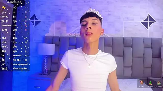 Jamess_Carterr_ from StripChat is Freechat