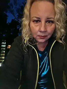 Janahotty from StripChat