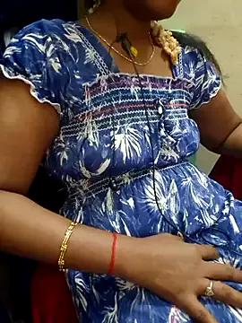 janani-tamizhachi from StripChat is Freechat