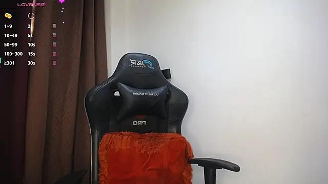 janna_isa from StripChat
