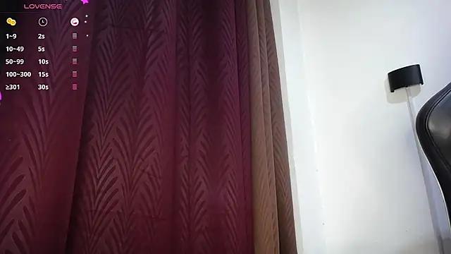janna_isa from StripChat
