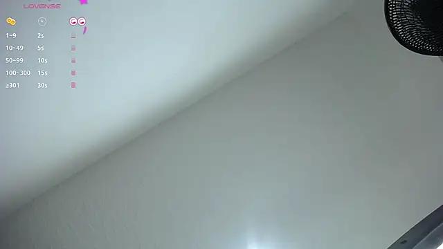 janna_isa from StripChat