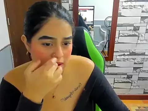 Janna_Parkerr from StripChat