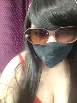 Janvi_100 webcams show profile image 
