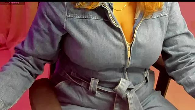 JasleenSandhu webcams show profile image 
