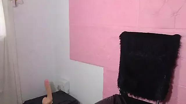 jayjayja19 from StripChat