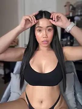 JazzieXo from StripChat