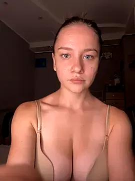 JennaOluretn from StripChat
