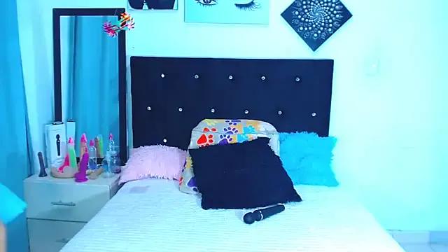 Jenng18 from StripChat