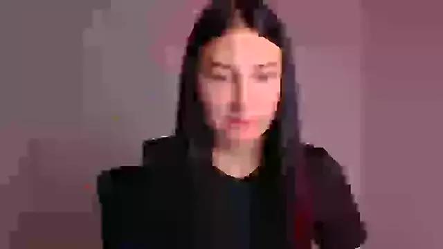 Jennifer_Blum from StripChat is Freechat
