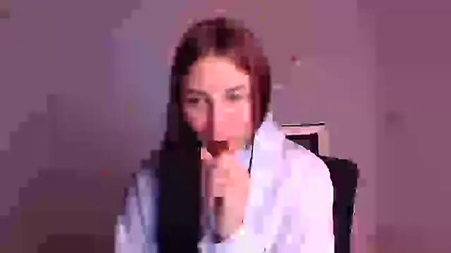Jennifer_Blum from StripChat