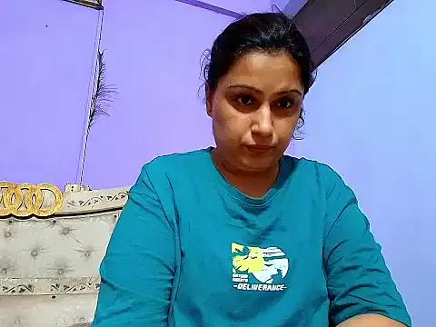 Jennifer_Johnson from StripChat is Freechat