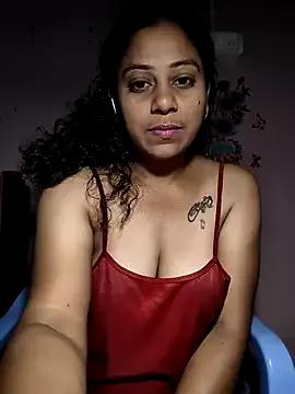 JENNIFERtamil from StripChat