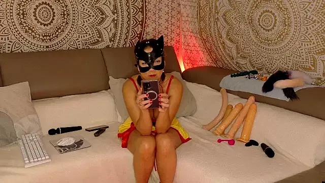 Jenny-Mystery-X from StripChat